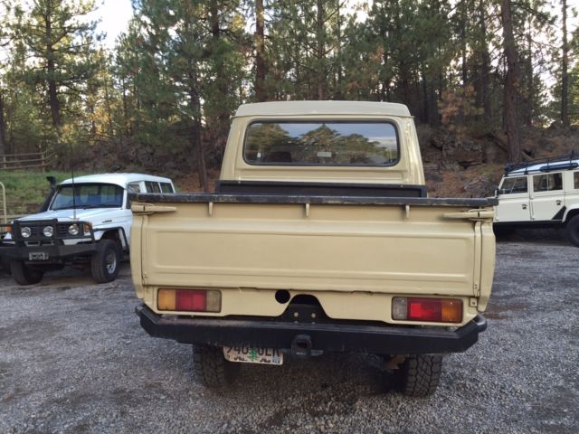 1987 Brown Toyota Land Cruiser Crew Cab Pickup