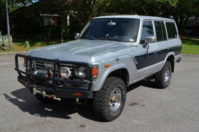 1987 Silver Toyota Land Cruiser Wagon