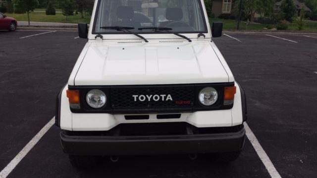 1987 White Toyota Land Cruiser SUV