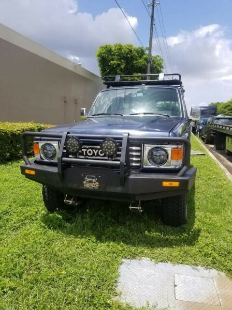1987 Blue Toyota Land Cruiser SUV