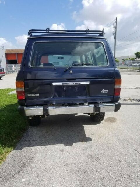 1987 Blue Toyota Land Cruiser SUV