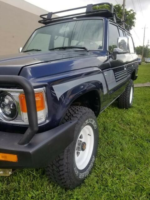1987 Blue Toyota Land Cruiser SUV