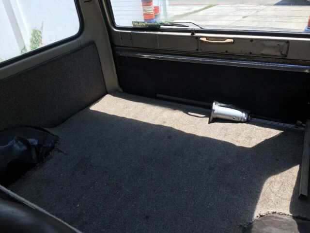 1987 Gold Toyota Land Cruiser