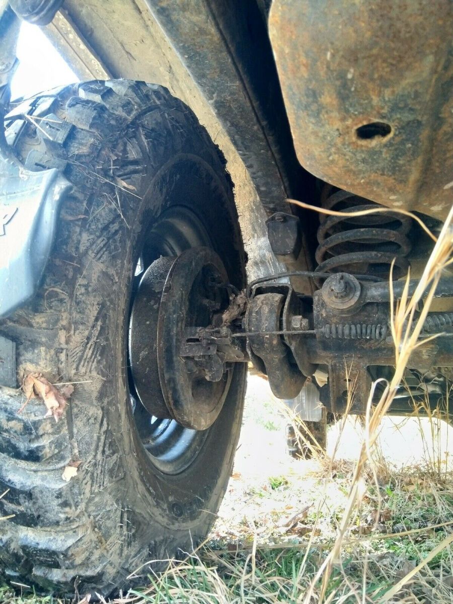 1987 White Toyota Land Cruiser SUV