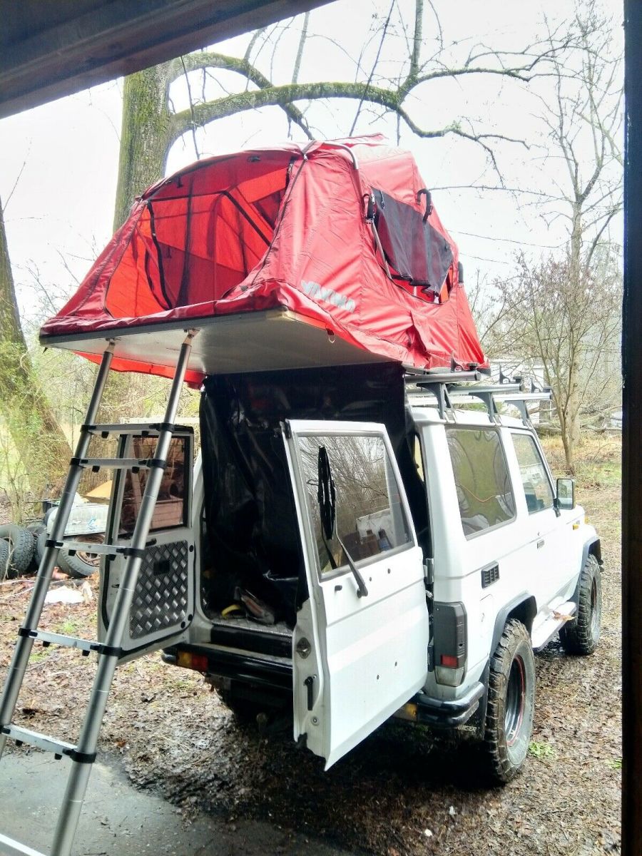 1987 White Toyota Land Cruiser SUV