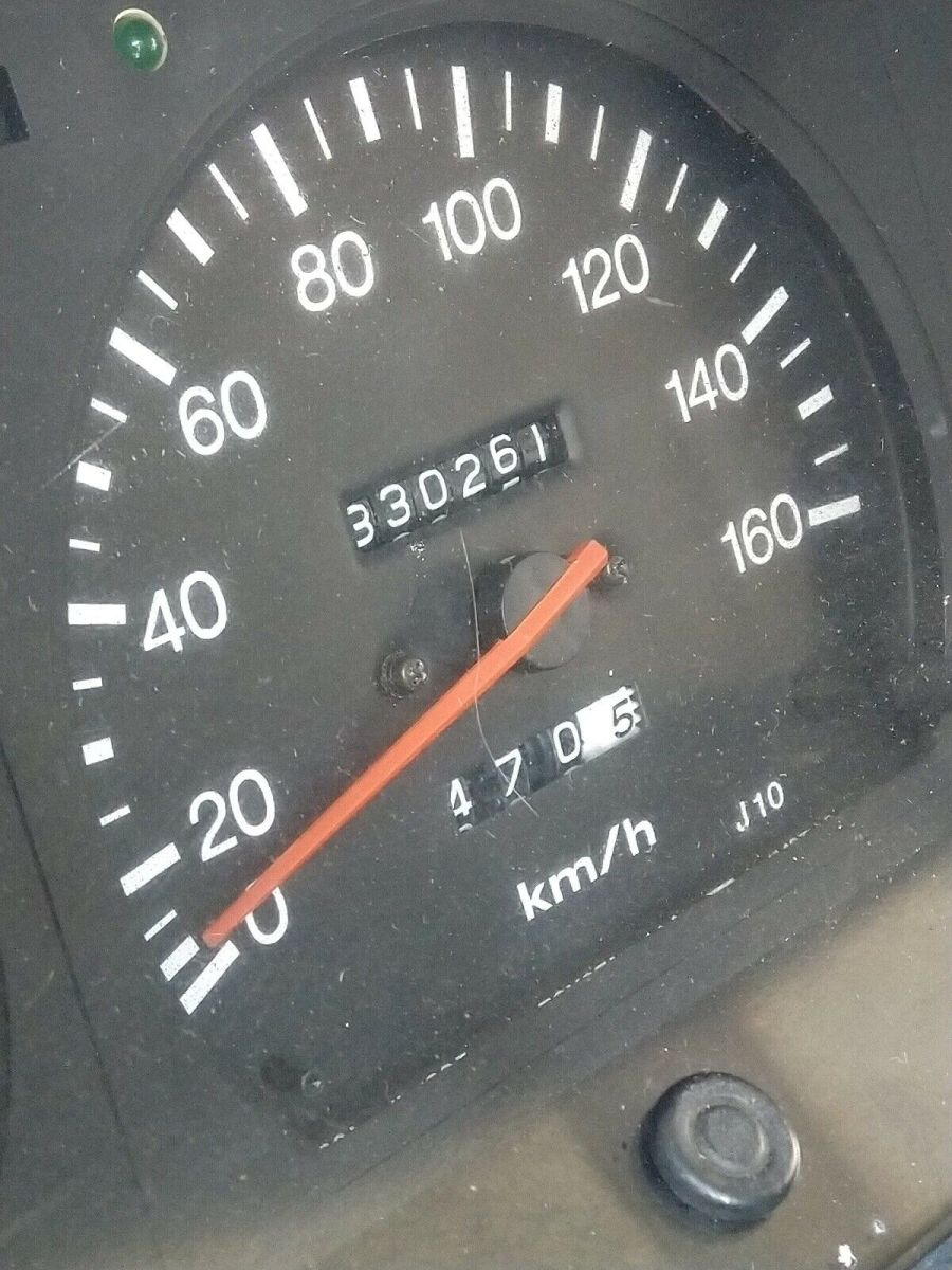 1987 White Toyota Land Cruiser SUV