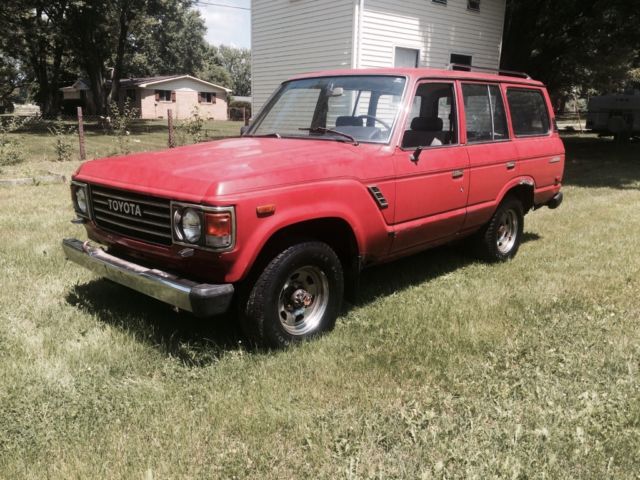 1987 Silver Toyota Land Cruiser SUV