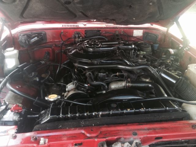 1987 Silver Toyota Land Cruiser SUV