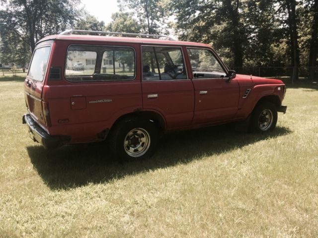 1987 Silver Toyota Land Cruiser SUV
