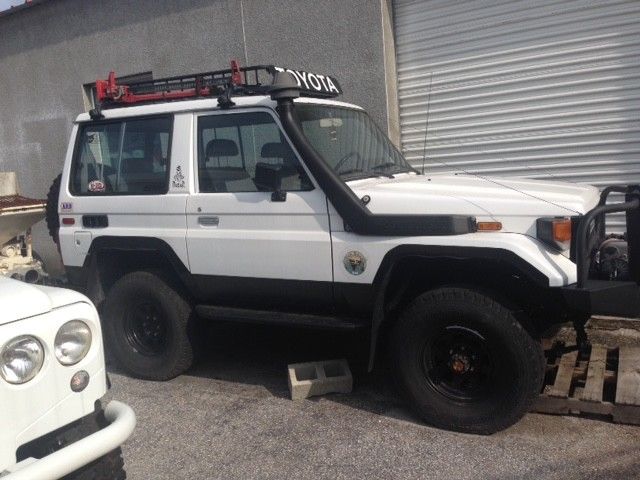 1987 White Toyota Land Cruiser SUV