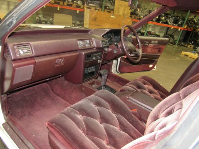 1987 White Nissan Mark 2 grande Sedan