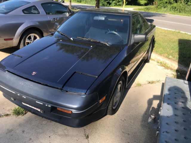 1987 Blue Toyota MR2 Coupe