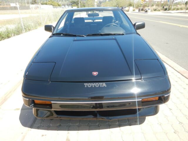 1987 Black Toyota MR2 Coupe