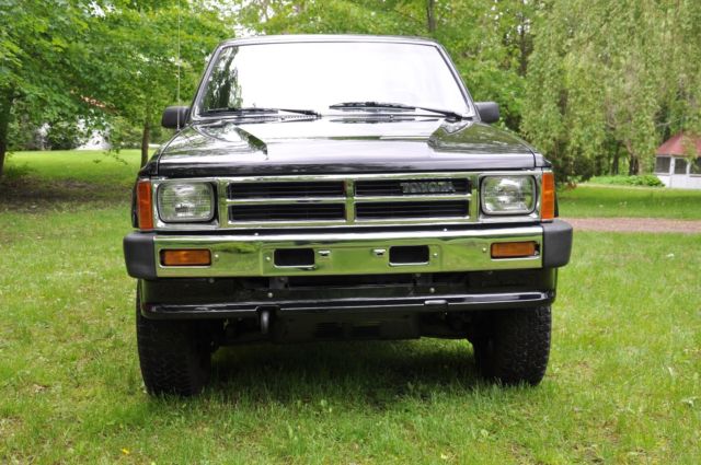 1987 Black Toyota Pickup Cab & Chassis