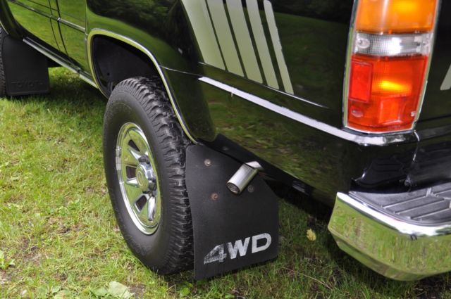 1987 Black Toyota Pickup Cab & Chassis