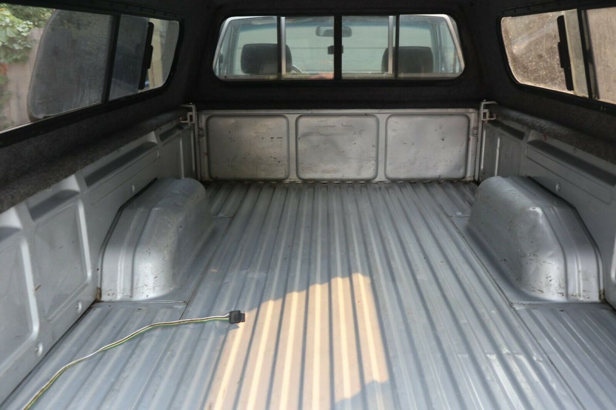 1987 Silver Toyota Pickup Standard Cab Pickup