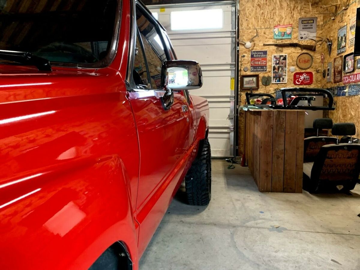 1987 Red Toyota Pickup Extended Cab Pickup