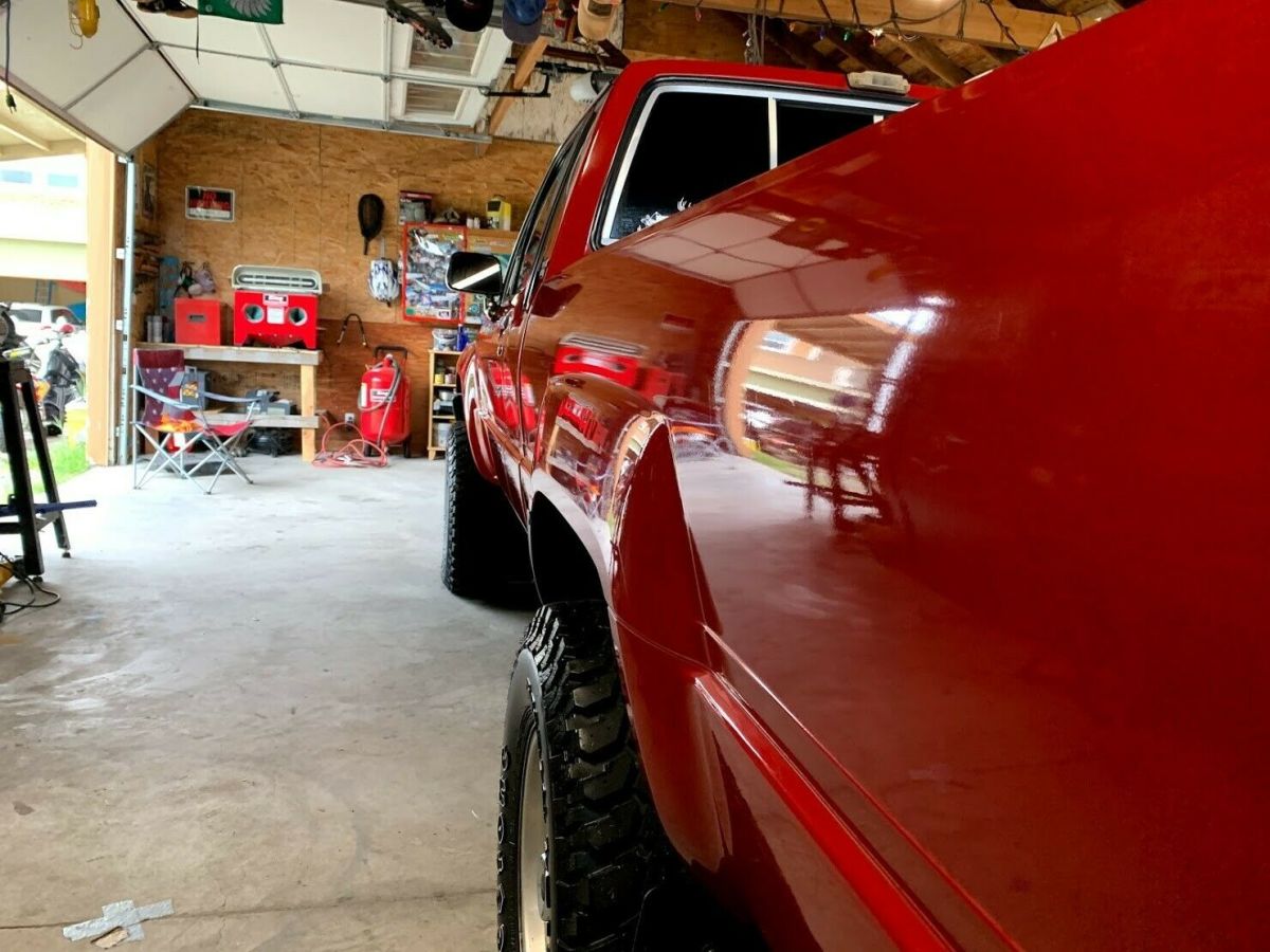 1987 Red Toyota Pickup Extended Cab Pickup