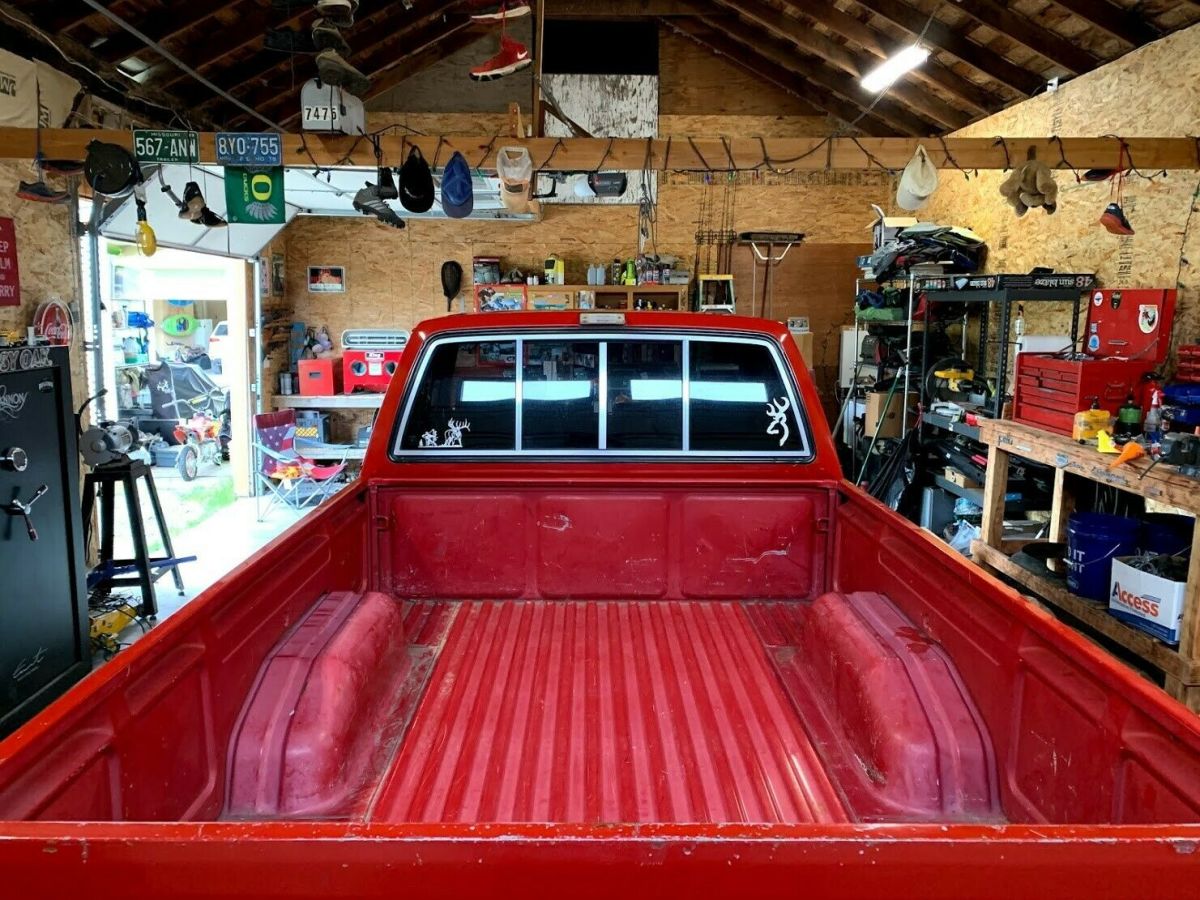 1987 Red Toyota Pickup Extended Cab Pickup