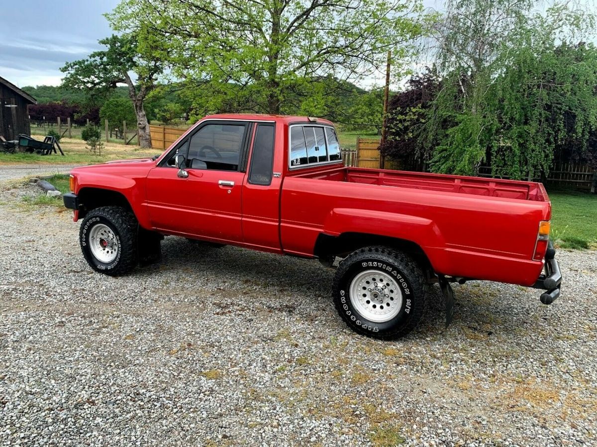 1987 Red Toyota Pickup Extended Cab Pickup