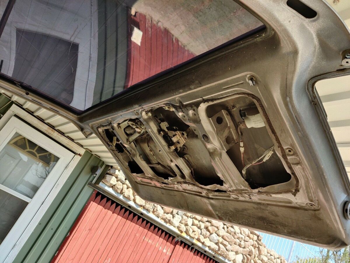 1987 Blue Toyota Van Van