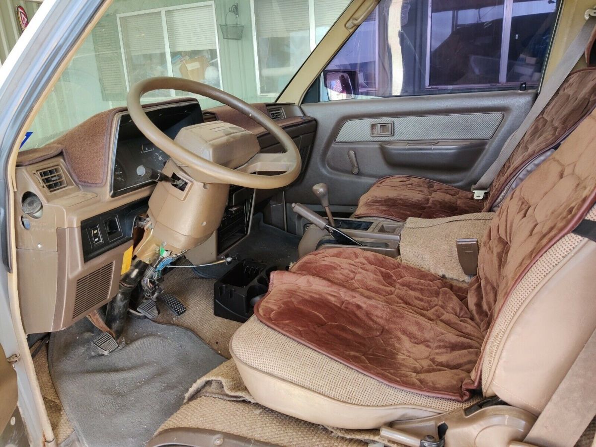 1987 Blue Toyota Van Van