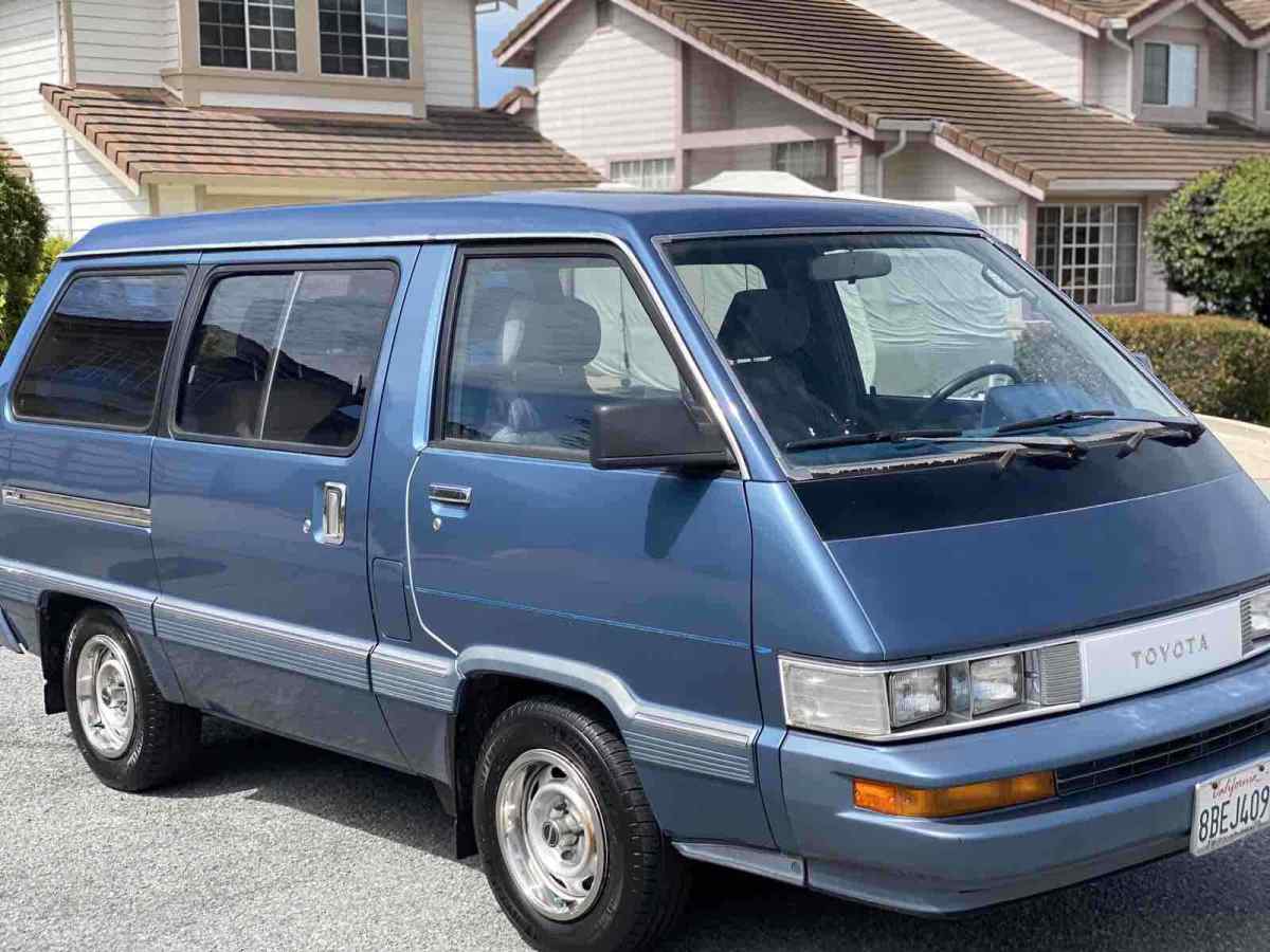 1987 Blue Toyota Van Van