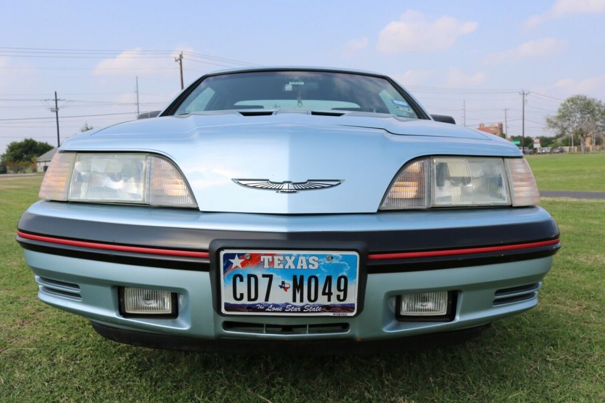 1987 Blue Ford Thunderbird Coupe