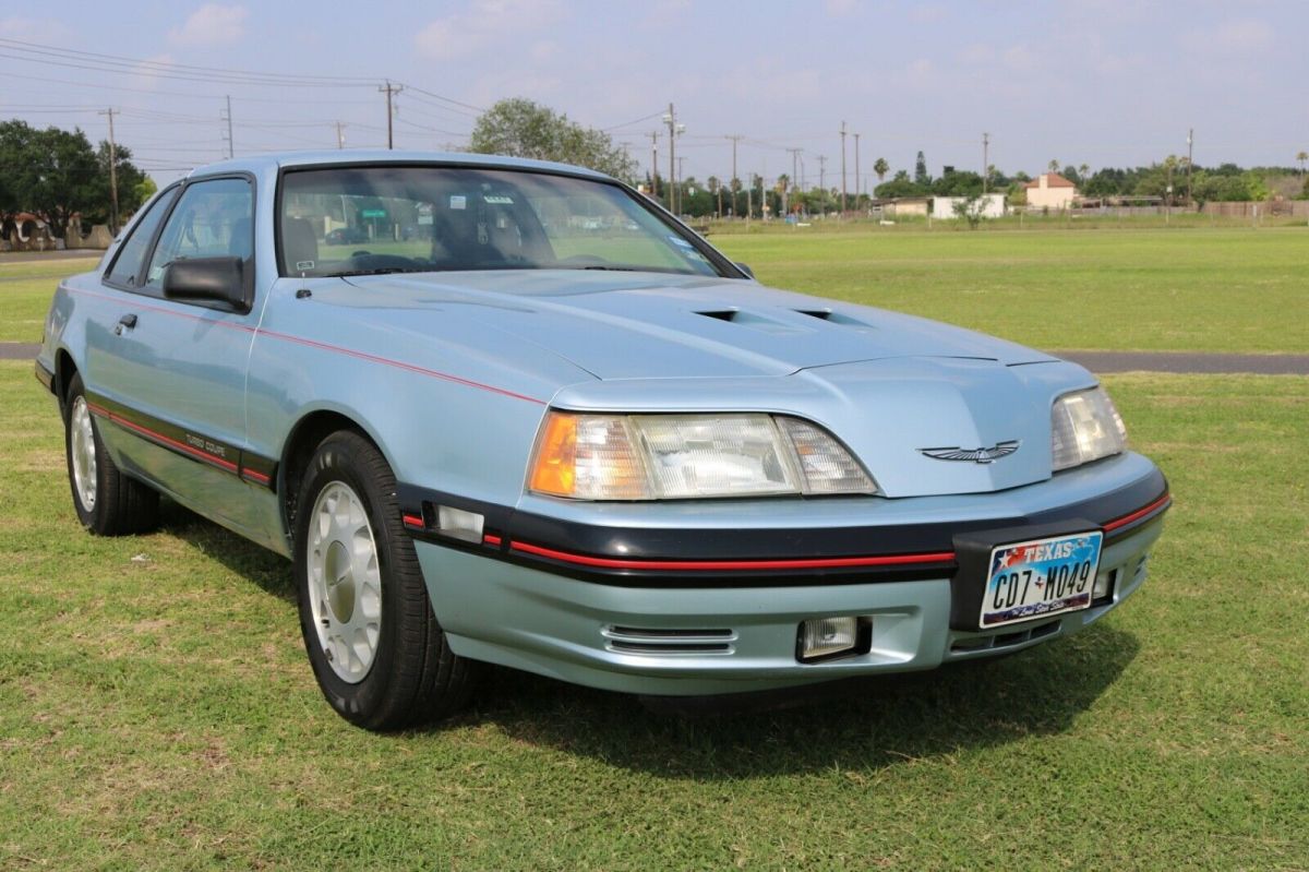 1987 Blue Ford Thunderbird Coupe