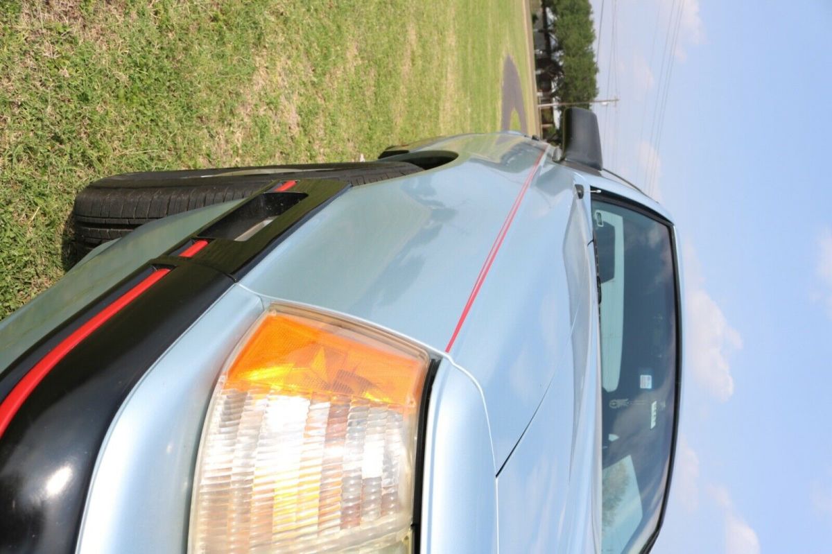 1987 Blue Ford Thunderbird Coupe