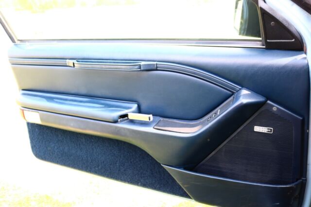 1987 Blue Ford Thunderbird Coupe