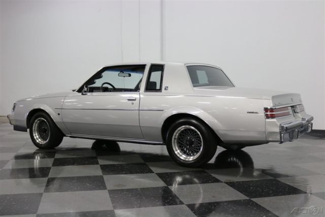 1987 Silver Buick Regal