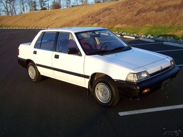1987 White Honda Civic