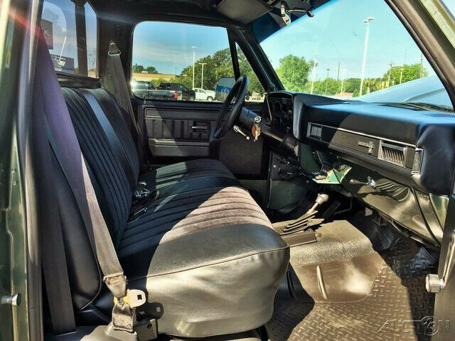 1987 Green Chevrolet C/K Pickup Pickup Truck