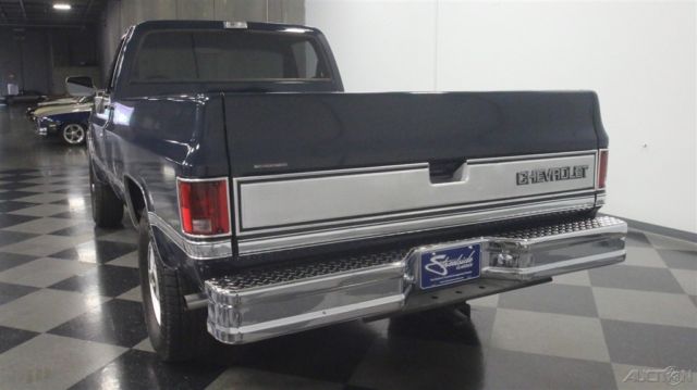 1987 Blue Chevrolet V20