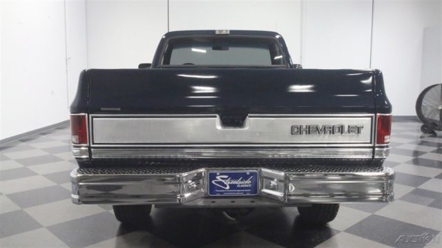 1987 Blue Chevrolet V20