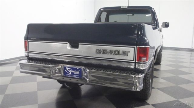 1987 Blue Chevrolet V20