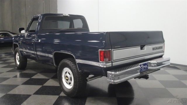 1987 Blue Chevrolet V20