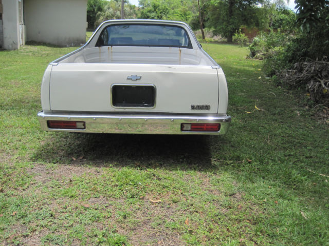 1987 White Chevrolet El Camino