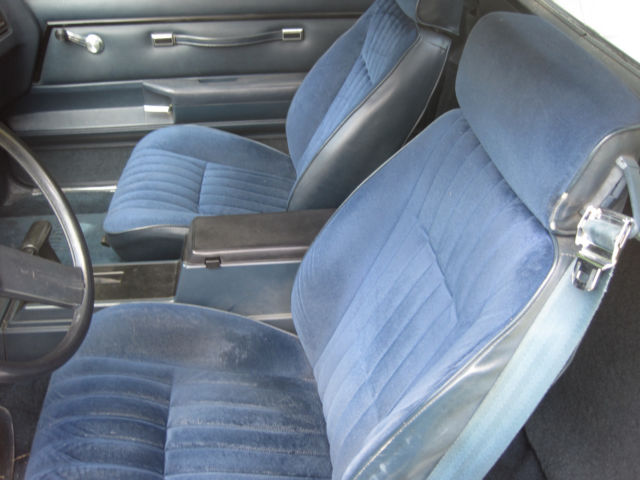 1987 White Chevrolet El Camino