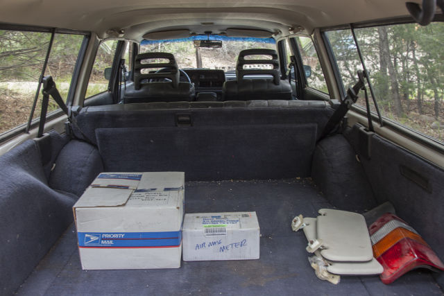 1987 Gold Volvo 240 Wagon