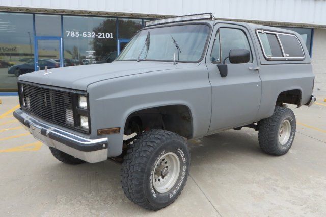 1987 Gray Chevrolet Blazer Wagon 4 Door