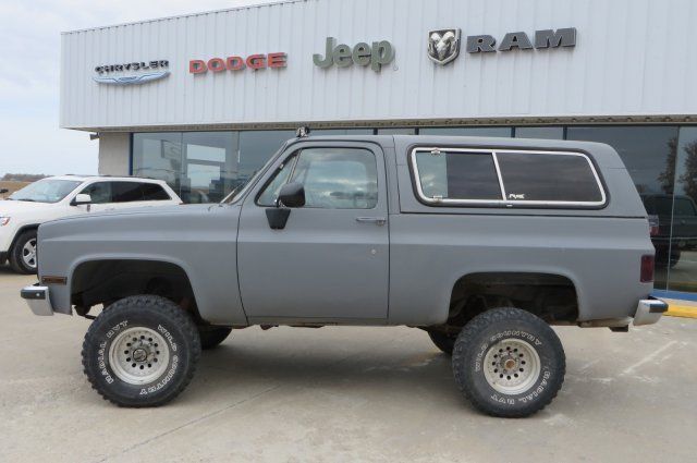 1987 Gray Chevrolet Blazer Wagon 4 Door