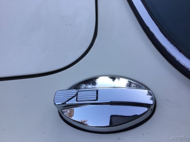 1987 White Jaguar Other Sedan