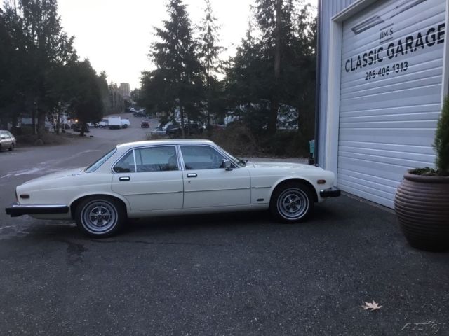 1987 White Jaguar Other Sedan