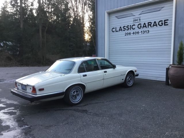 1987 White Jaguar Other Sedan