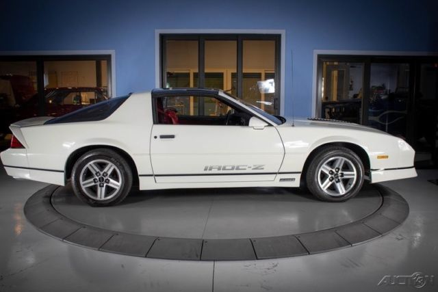 1987 White Chevrolet Camaro