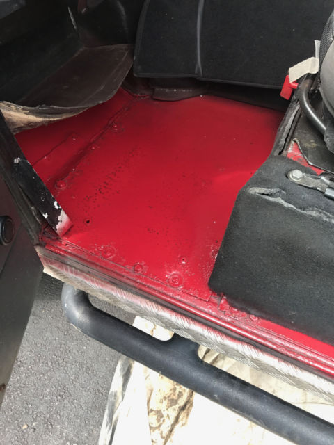 1987 Red Land Rover Defender SUV