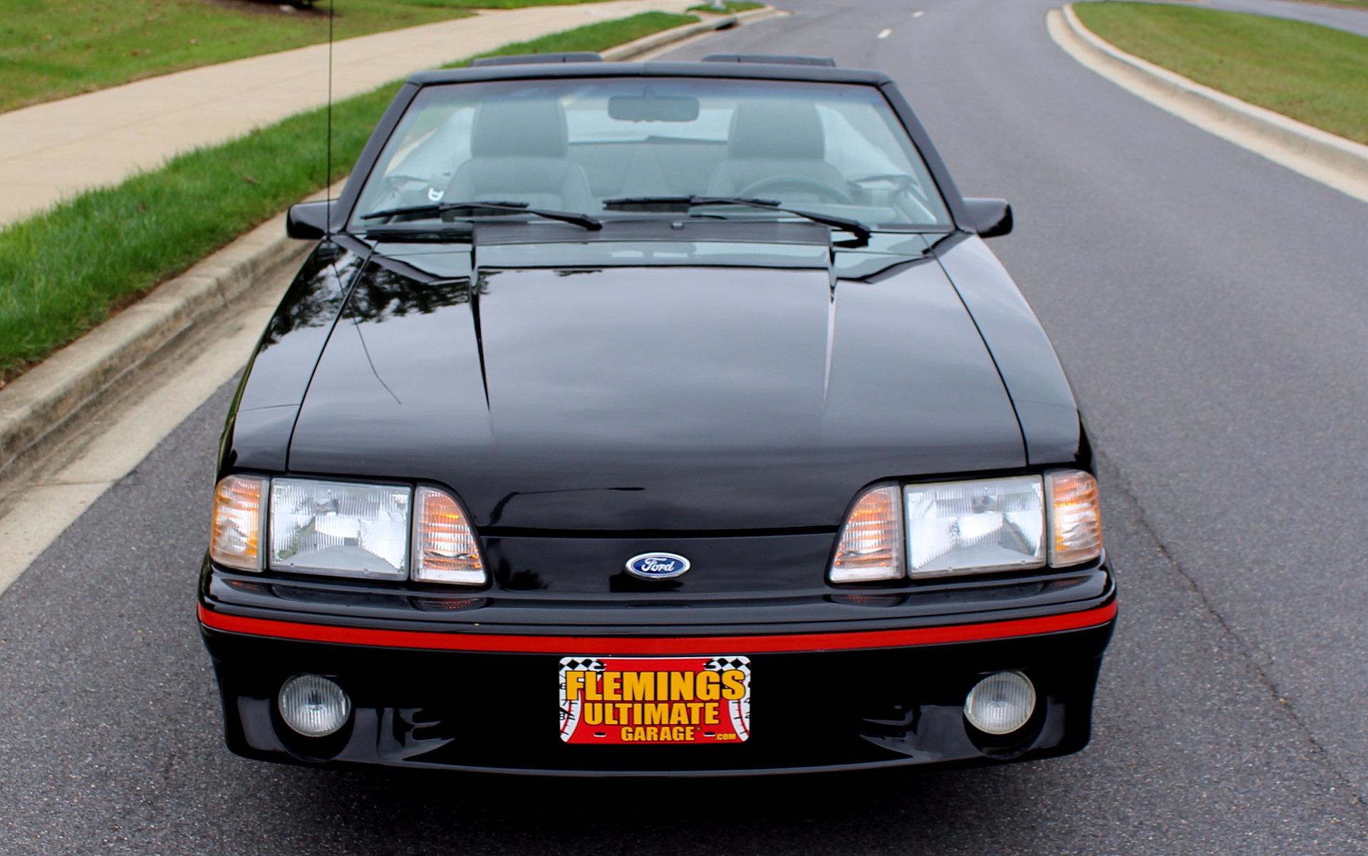 1987 Black Ford Mustang N/A