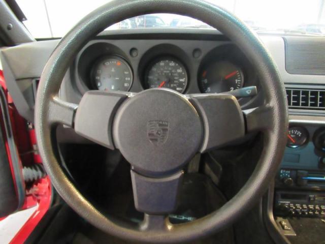 1987 Red Porsche 924 --